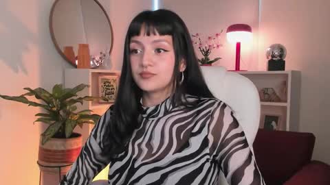 Nahia INDEPENDENT MODEL P online show from February 13, 10:28 pm