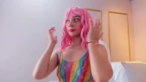 Snapshot of nahimithompson chatting on February 9, 7:40 pm Nahimi online show from February 9, 7:40 pm