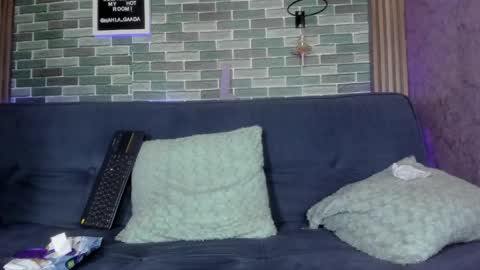 Nahla online show from May 15, 11:23 pm