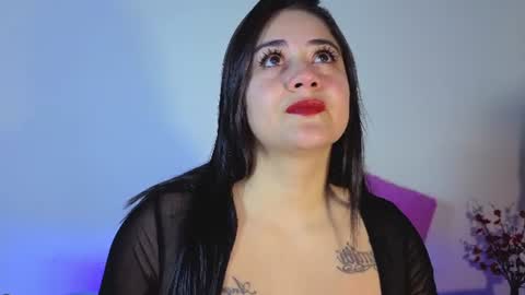 Snapshot of nahomi_sweett chatting on June 24, 10:58 am Nahomi online show from June 24, 10:58 am