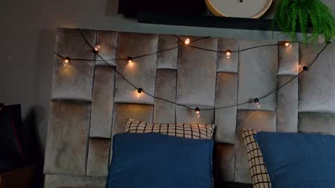  VICTORIA  online show from April 3, 5:33 pm