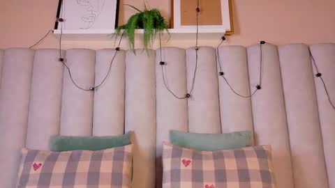  VICTORIA  online show from April 15, 7:43 pm