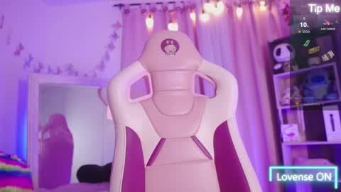 nahomy 2308 online show from May 30, 1:52 pm