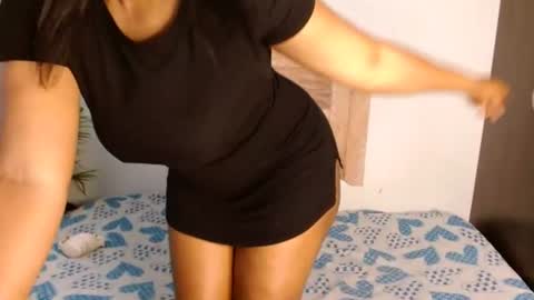 Snapshot of nahomy_gree chatting on June 12, 3:27 am nahomy_gree online show from June 12, 3:27 am