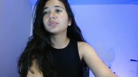 Snapshot of nahomy_rain chatting on April 8, 2:55 am online show from April 8, 2:55 am