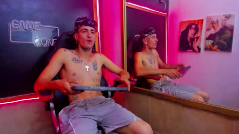 Snapshot of naider_1 chatting on November 8, 5:07 am naider_1 online show from November 8, 5:07 am