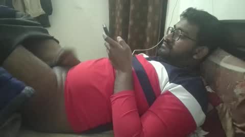 NAIRANANDU28 online show from February 16, 8:54 am