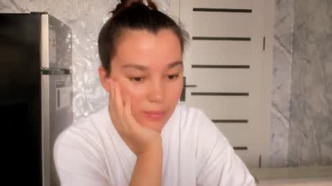 naked_bebe_hot online show from June 29, 1:23 am
