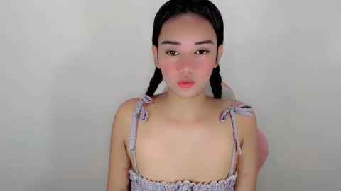 Stacey online show from April 13, 2:50 am