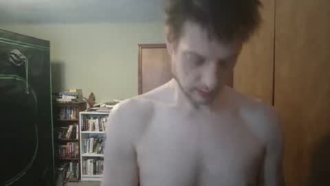 Snapshot of nakedcav chatting on January 18, 2:32 pm NakedClown online show from January 18, 2:32 pm