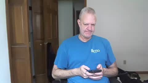 Snapshot of nakedilmale chatting on May 18, 7:31 pm Tip 100 for my full real name online show from May 18, 7:31 pm