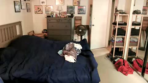 Snapshot of nakedmonkey chatting on November 2, 11:29 pm nakedmonkey online show from November 2, 11:29 pm