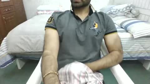 Snapshot of nakedpie chatting on January 1, 3:24 pm NakedPie online show from January 1, 3:24 pm