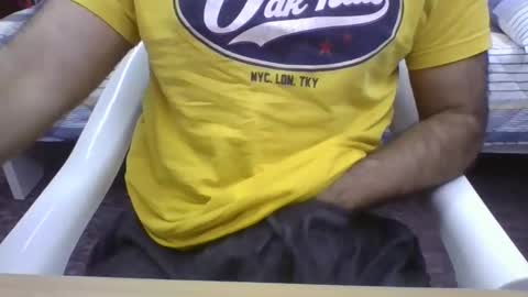 Snapshot of nakedpie chatting on September 24, 9:34 am NakedPie online show from September 24, 9:34 am