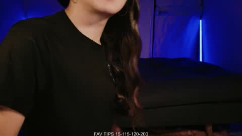 Snapshot of nalan_ chatting on March 27, 6:19 am Onlyf4s nalalan29 online show from March 27, 6:19 am