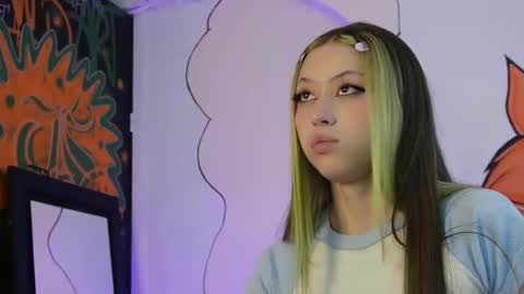 Snapshot of nami_smith chatting on December 11, 6:09 pm nami_smith online show from December 11, 6:09 pm