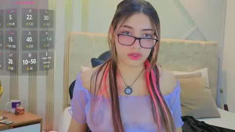 nami_sweet_ online show from February 17, 11:18 am