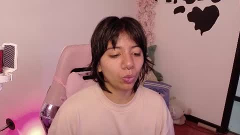 nami_usagi online show from July 11, 1:58 pm