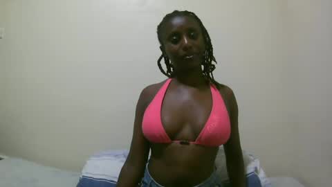 nana2095 online show from June 30, 11:28 pm