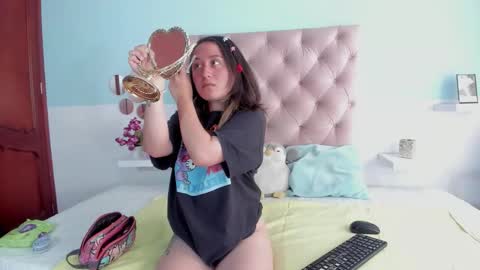 Snapshot of nana_s chatting on November 17, 4:46 pm nana_s online show from November 17, 4:46 pm