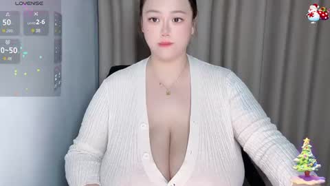 Snapshot of nanabigbobo chatting on August 7, 8:55 pm nanabigbobo online show from August 7, 8:55 pm