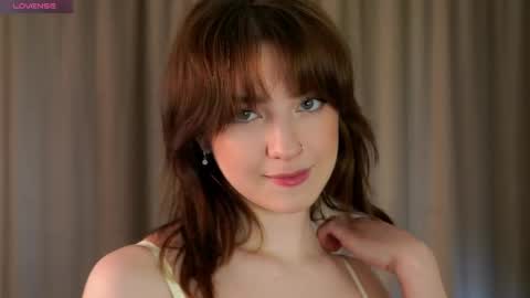 Snapshot of nanalindner chatting on May 9, 7:46 am Kiana online show from May 9, 7:46 am