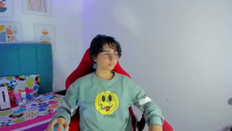 nanami_owo online show from September 18, 2:35 am