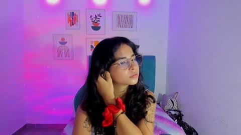nanami_owo online show from October 15, 4:01 am