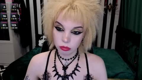 Nancy online show from November 6, 11:37 pm