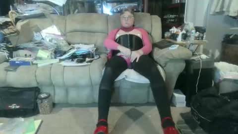 nancyboy_1 online show from February 14, 10:39 pm