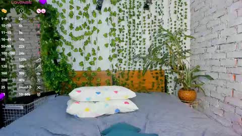 Luna online show from February 26, 12:25 pm