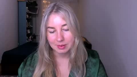 Nancy online show from April 17, 8:01 pm