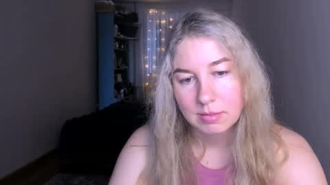 Snapshot of nancysanders chatting on April 20, 6:49 am Nancy online show from April 20, 6:49 am