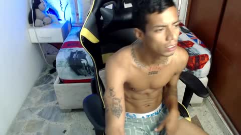 nando_col online show from October 2, 4:25 pm