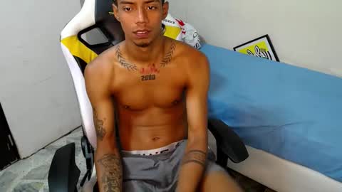 nando_col online show from October 30, 11:22 am