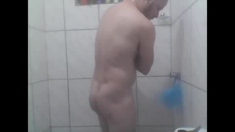 nandoraise1990 online show from May 16, 6:43 am