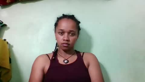 Snapshot of nandrianina416143 chatting on April 18, 11:25 am nandrianina416143 online show from April 18, 11:25 am