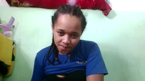 Snapshot of nandrianina416143 chatting on May 3, 6:30 am nandrianina416143 online show from May 3, 6:30 am