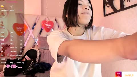 Snapshot of nanit_l chatting on February 14, 10:06 pm anna online show from February 14, 10:06 pm