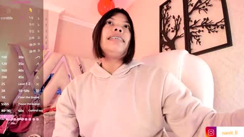 Snapshot of nanit_l chatting on February 24, 10:52 pm anna online show from February 24, 10:52 pm