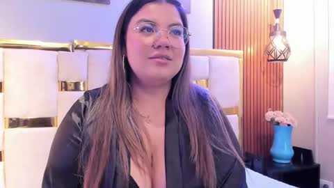 Snapshot of nanitah_45 chatting on July 2, 7:42 pm Nani . online show from July 2, 7:42 pm