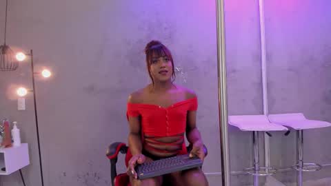 Naomi Blair online show from February 17, 3:14 am