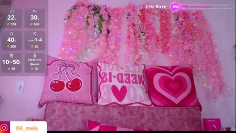 Snapshot of naomi_femme chatting on May 27, 11:40 am naomi_femme online show from May 27, 11:40 am