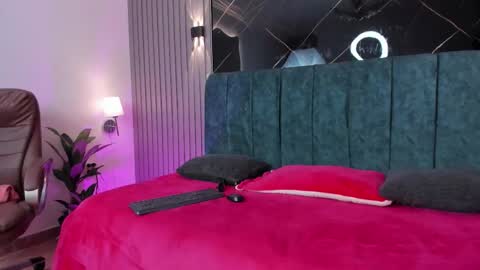 Naomi online show from February 21, 12:06 pm