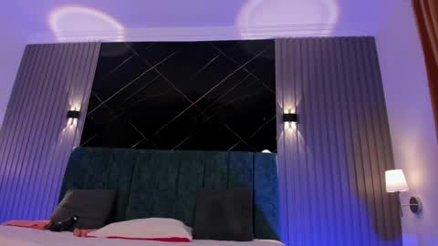 Naomi online show from April 16, 12:28 pm