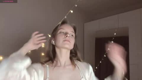 Naomi online show from May 28, 7:33 pm