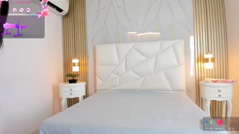 Naomi online show from February 25, 12:26 pm