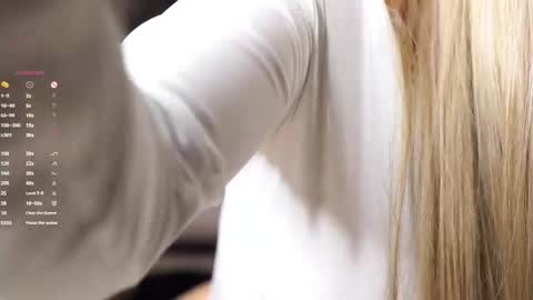 Angel online show from March 3, 2:18 am