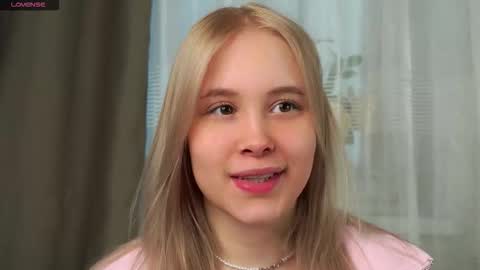 Angel online show from March 28, 10:59 am