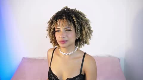 naomidawson online show from June 2, 12:01 am